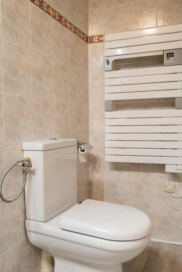 Appartement Coeur De Ville - Wifi - Lave-Seche Linge Pau Exterior foto